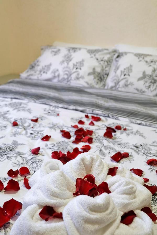 Motel Neve Midbar Эйлат Экстерьер фото