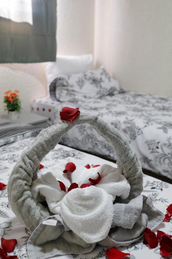 Motel Neve Midbar Эйлат Экстерьер фото