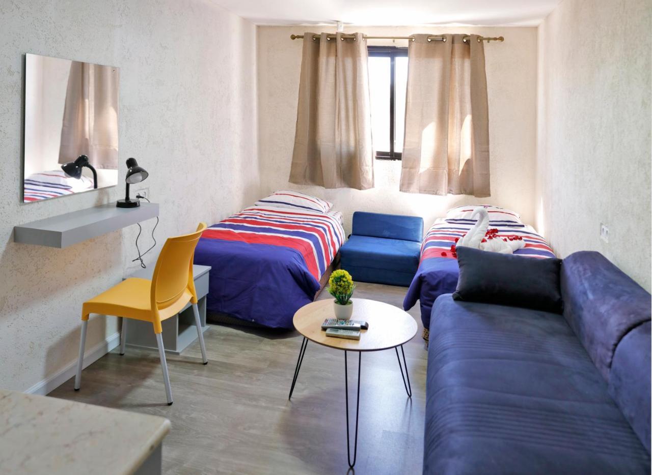 Motel Neve Midbar Эйлат Экстерьер фото
