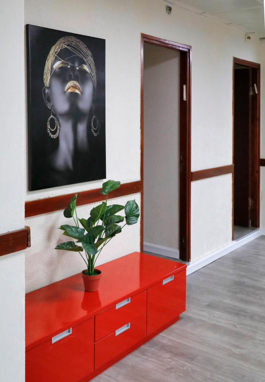 Motel Neve Midbar Эйлат Экстерьер фото