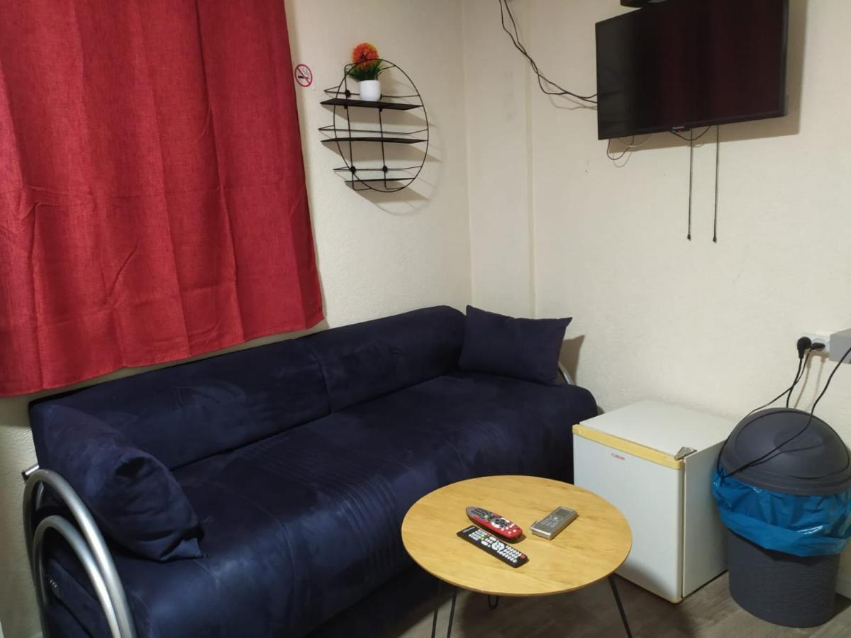 Motel Neve Midbar Эйлат Экстерьер фото