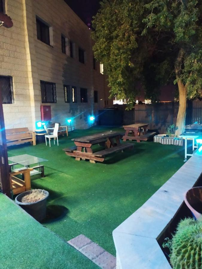 Motel Neve Midbar Эйлат Экстерьер фото