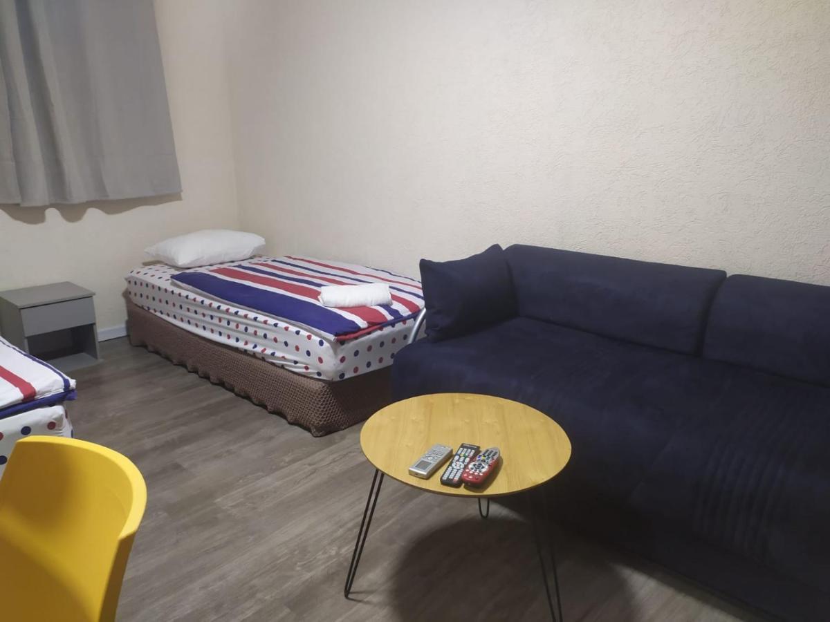 Motel Neve Midbar Эйлат Экстерьер фото