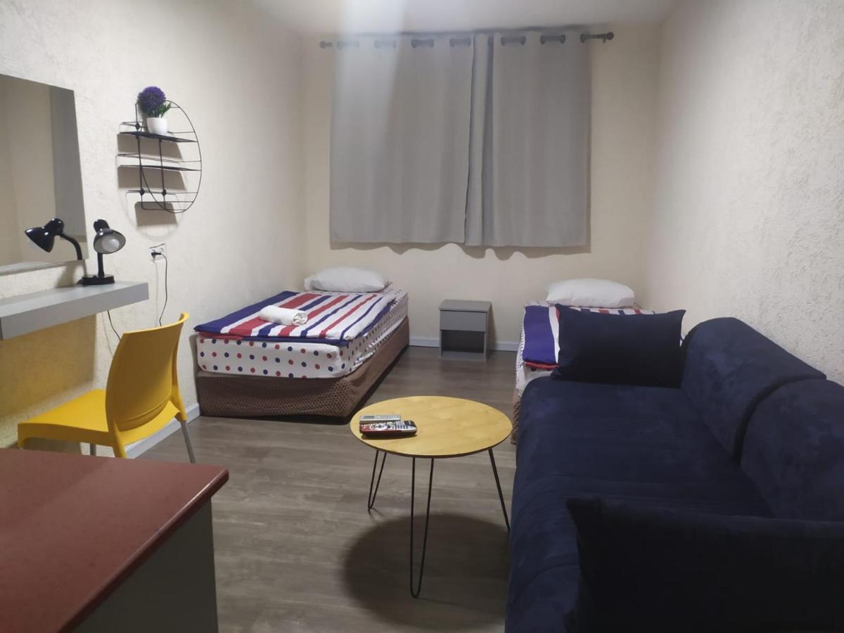 Motel Neve Midbar Эйлат Экстерьер фото