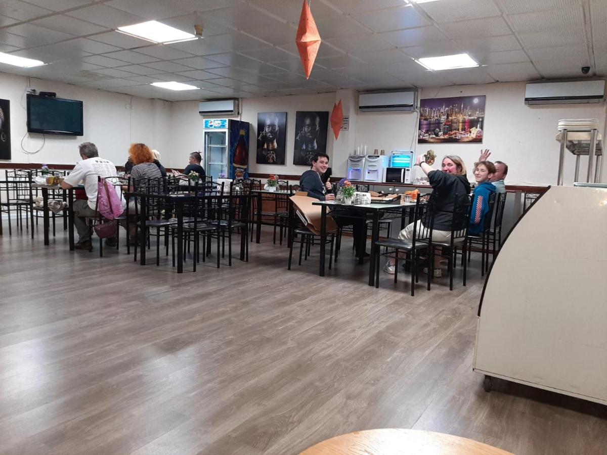 Motel Neve Midbar Эйлат Экстерьер фото