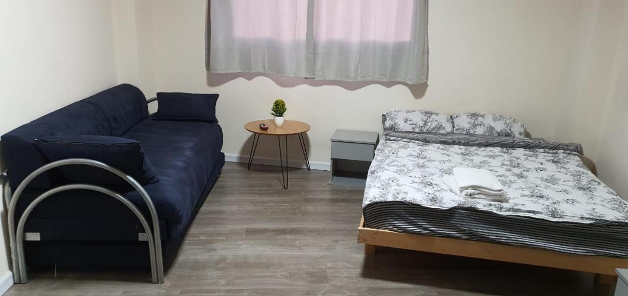 Motel Neve Midbar Эйлат Экстерьер фото