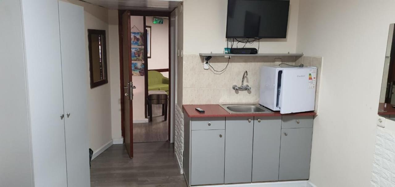 Motel Neve Midbar Эйлат Экстерьер фото